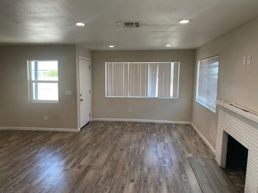3136 E Anderson Street, Stockton, CA 95205 - #3