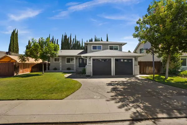 864 Siskiyou Lane, Manteca, CA 95336