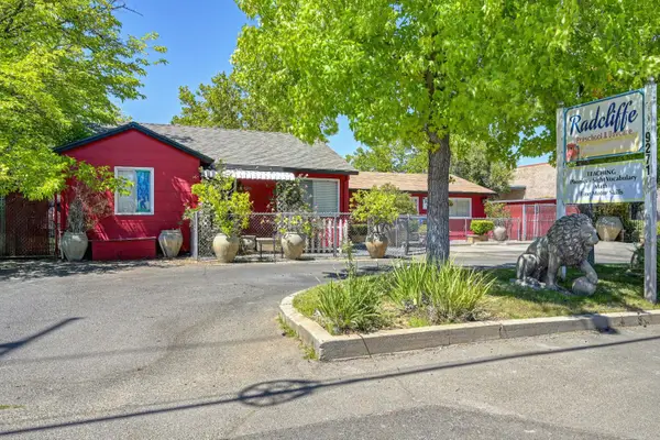 9271 Elk Grove Blvd, Elk Grove, CA 95624