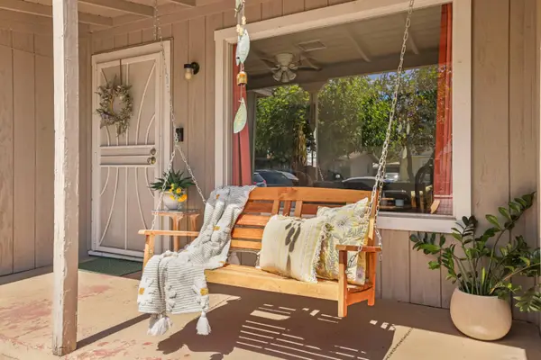 229 N 7th Avenue, Oakdale, CA 95361