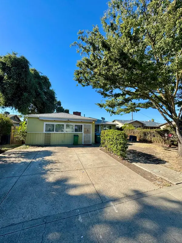 711 E Longview Avenue, Stockton, CA 95207