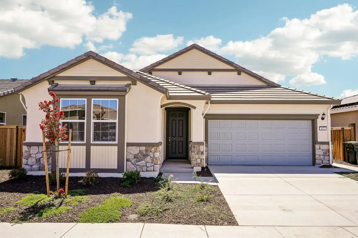 913 Dartford Lane, Patterson, CA 95363 - #1