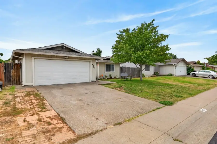 8960 Brydon Way, Sacramento, CA 95826 - #3