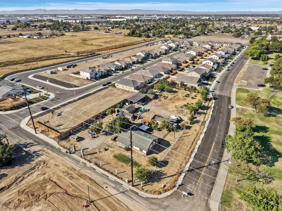 2909 Pock Lane, Stockton, CA 95205 - #3