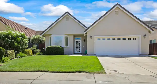 8978 Silver Bay Way, Sacramento, CA 95829