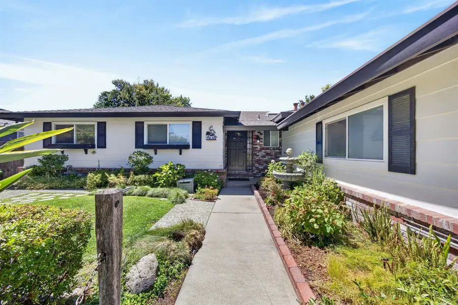6792 Orleans Way, Sacramento, CA 95831 - #2