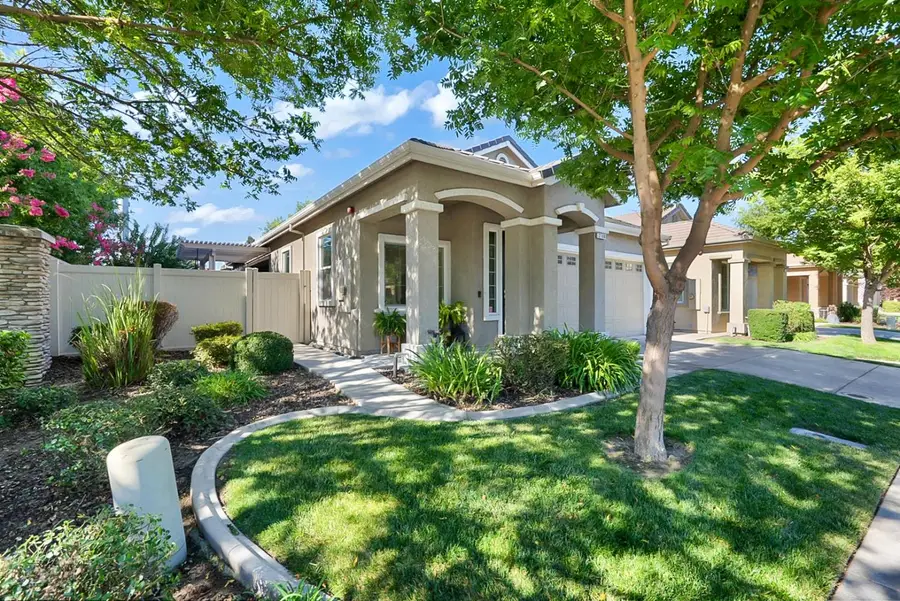 2100 State Street, Turlock, CA 95380 - #3