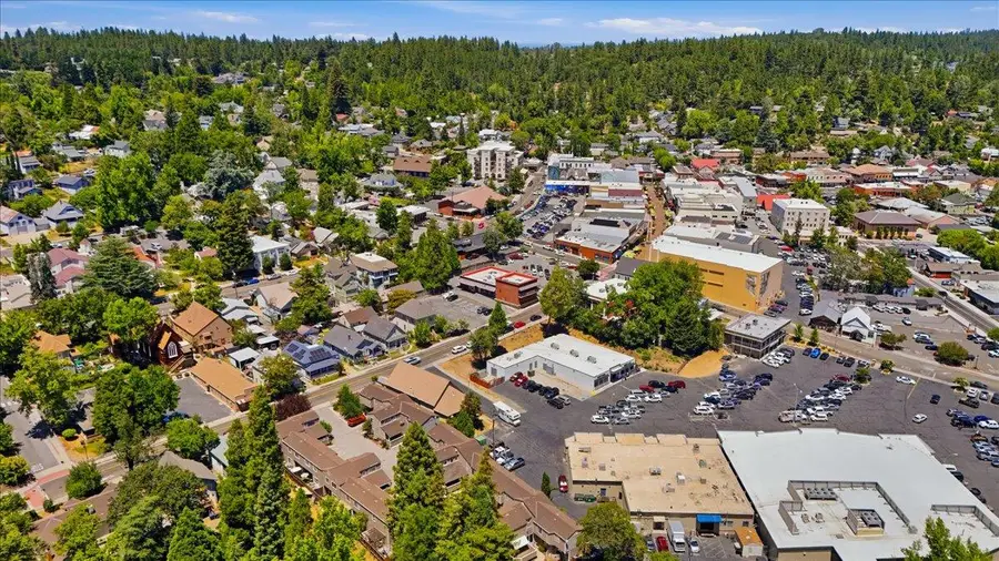 239 Mill Street #6, Grass Valley, CA 95945 - #3