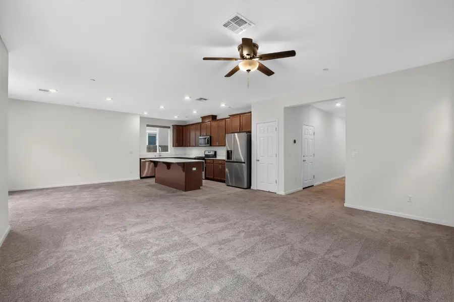 3209 Auburn Leaf Loop, Folsom, CA 95630 - #3