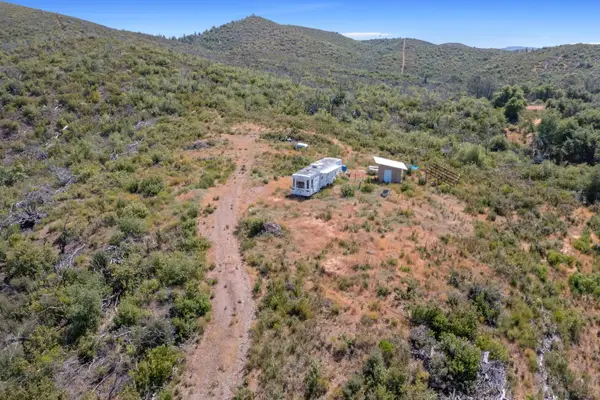 6165 Starlight Lane, Mountain Ranch, CA 95246