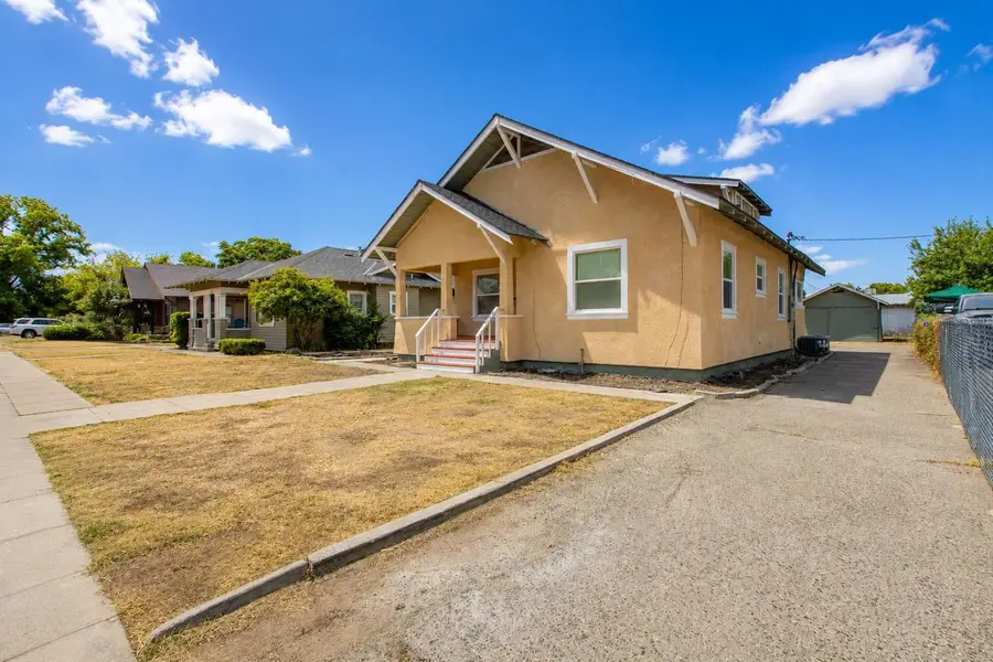 324 Church Avenue, Oakdale, CA 95361 - #3
