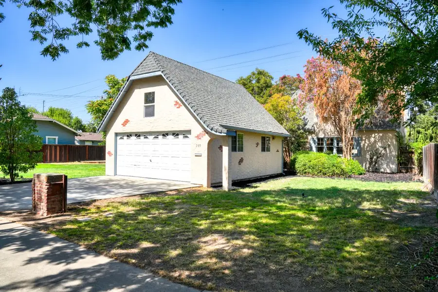 209 Maynell Avenue, Modesto, CA 95354 - #2