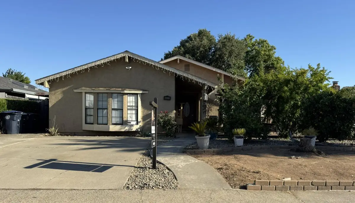 6904 Winlock Avenue, Citrus Heights, CA 95621 - #1