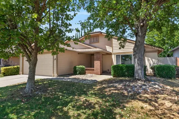 10 Breland Court, Sacramento, CA 95823