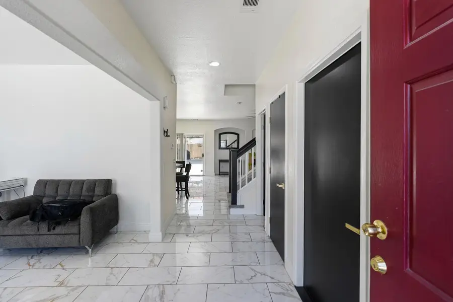 4844 Ews Woods Boulevard, Stockton, CA 95206 - #2