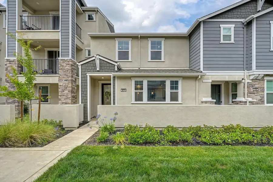 3074 River Trout Walk, Sacramento, CA 95833 - #3