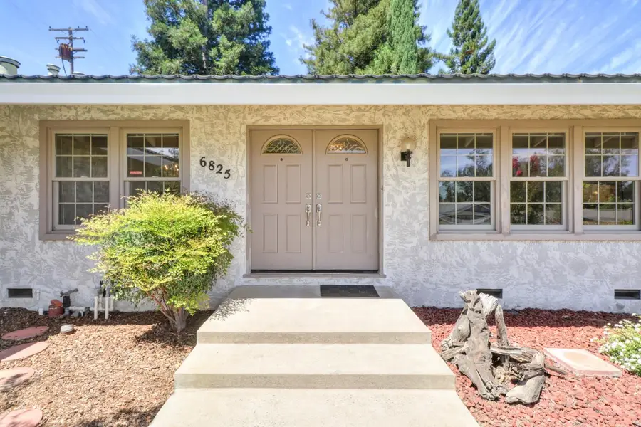 6825 Westmore Way, Carmichael, CA 95608 - #3