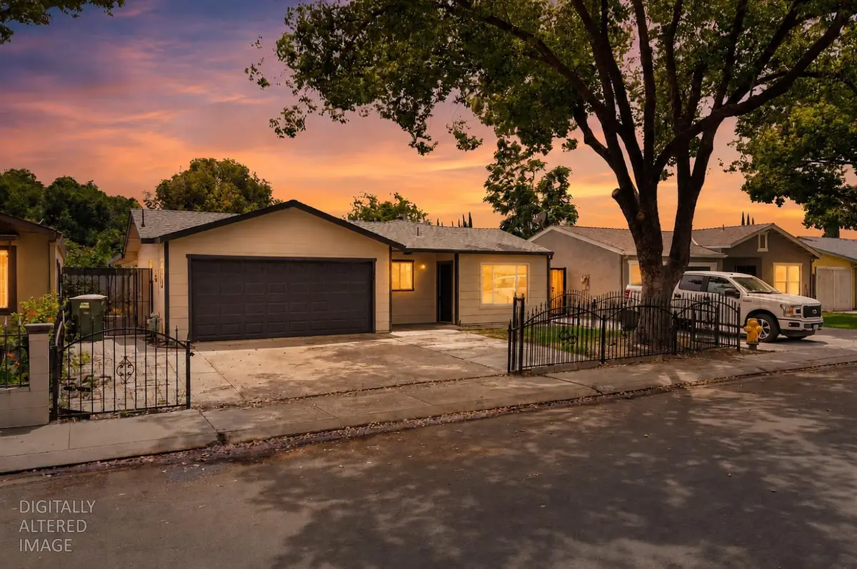 416 Mount Hood Court, Modesto, CA 95358 - #1