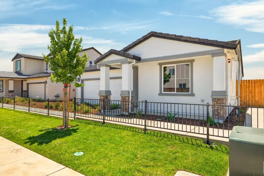 1153 Wayne Way #Lot15, Yuba City, CA 95993 - #2