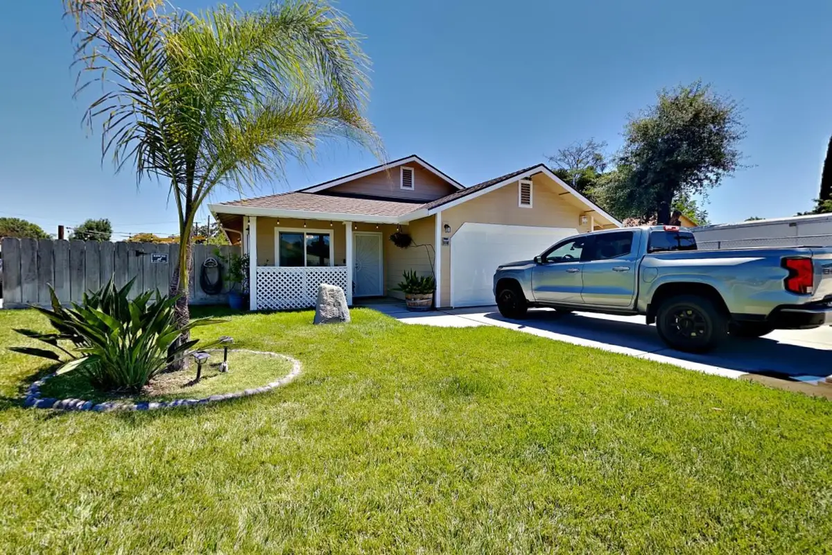 528 D Street, Waterford, CA 95386 - #1