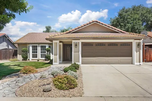 1860 Bristlecone Drive, Tracy, CA 95376