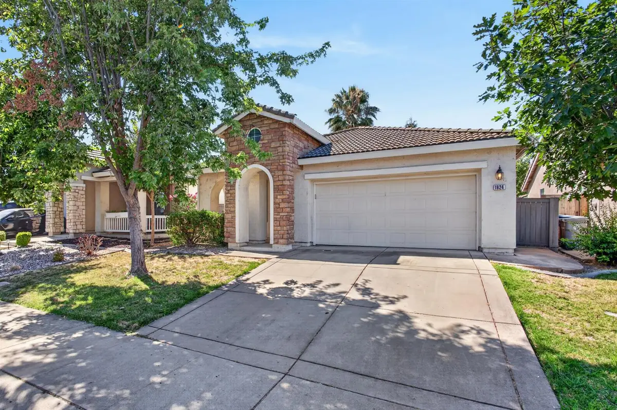 1824 Dawnelle Way, Sacramento, CA 95835 - #1