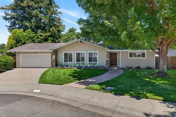 11 Spray Court, Sacramento, CA 95831