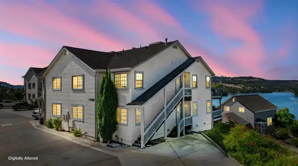 432 Hilltop Estates Dr, Copperopolis, CA 95228