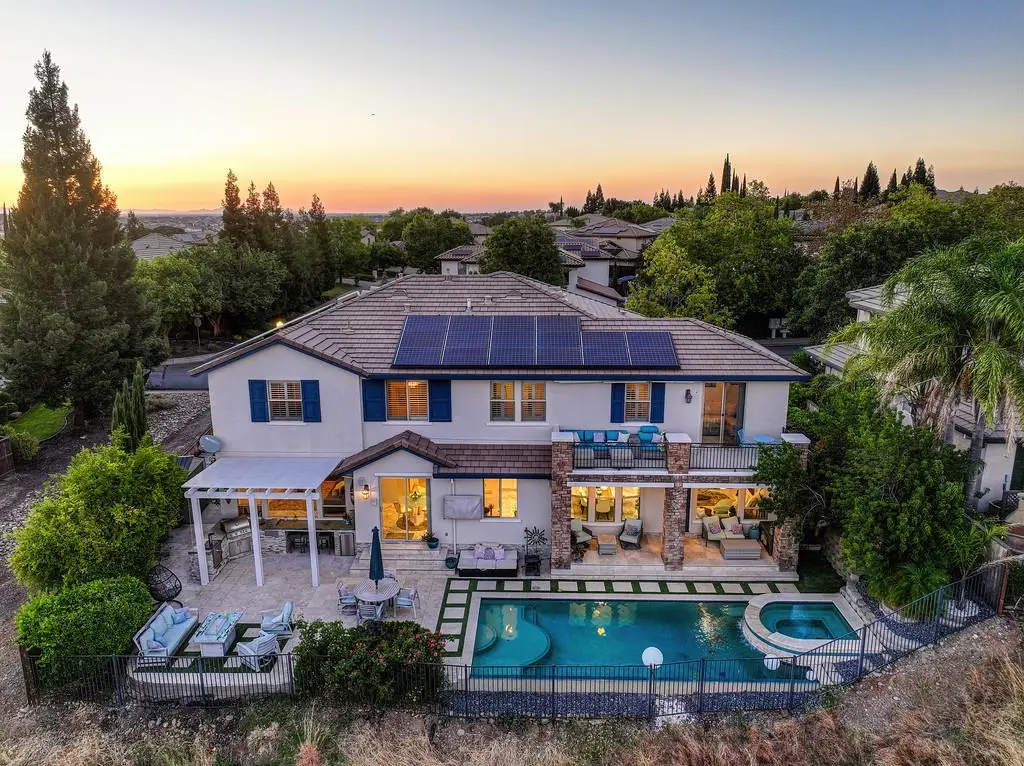 3881 Black Oak Dr, Rocklin, CA 95765 - #1