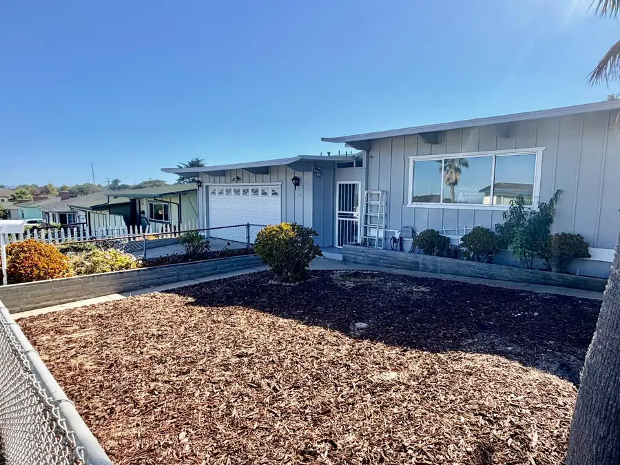 1712 Soto Street, Seaside, CA 93955 - #2