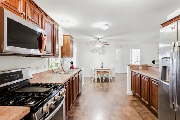 3901 Lake Rd #40, West Sacramento, CA 95691