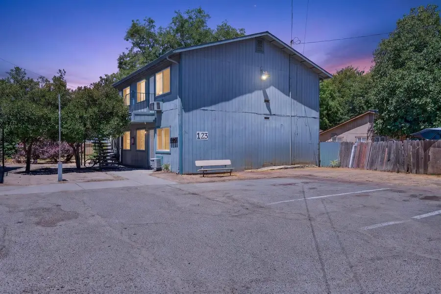 123 S Airport Way, Stockton, CA 95205 - #3