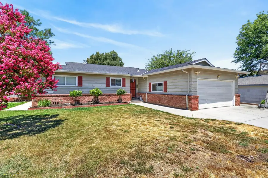 5225 Columbine Way, Carmichael, CA 95608 - #3