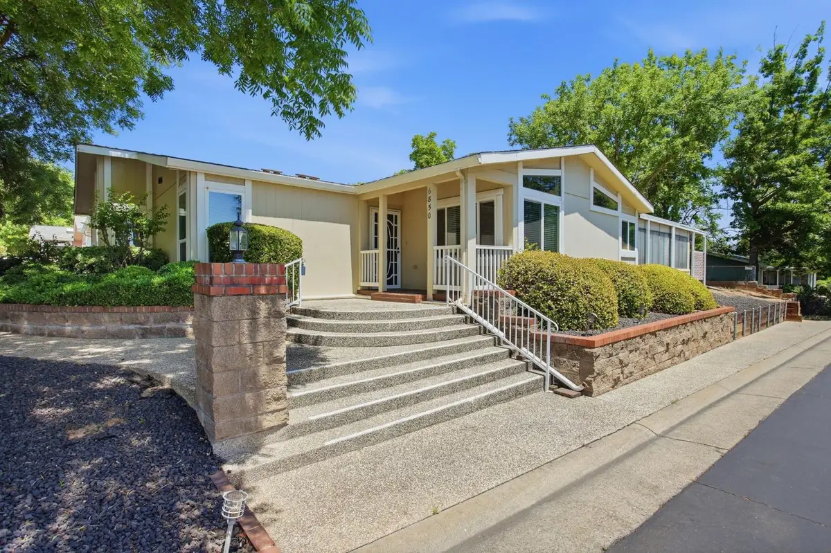 6850 Hidden Brook Lane, Citrus Heights, CA 95621 - #1
