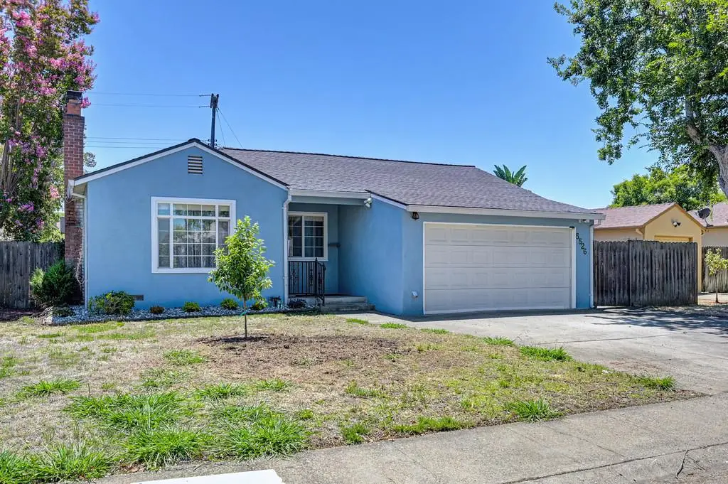 5526 38th Avenue, Sacramento, CA 95824 - #1