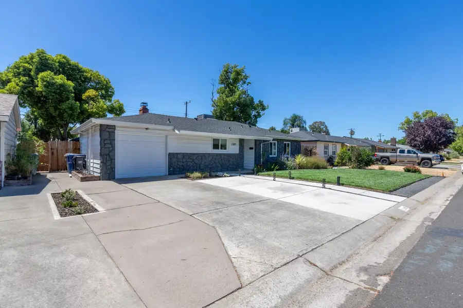 1209 Greenhills Road, Sacramento, CA 95864 - #2