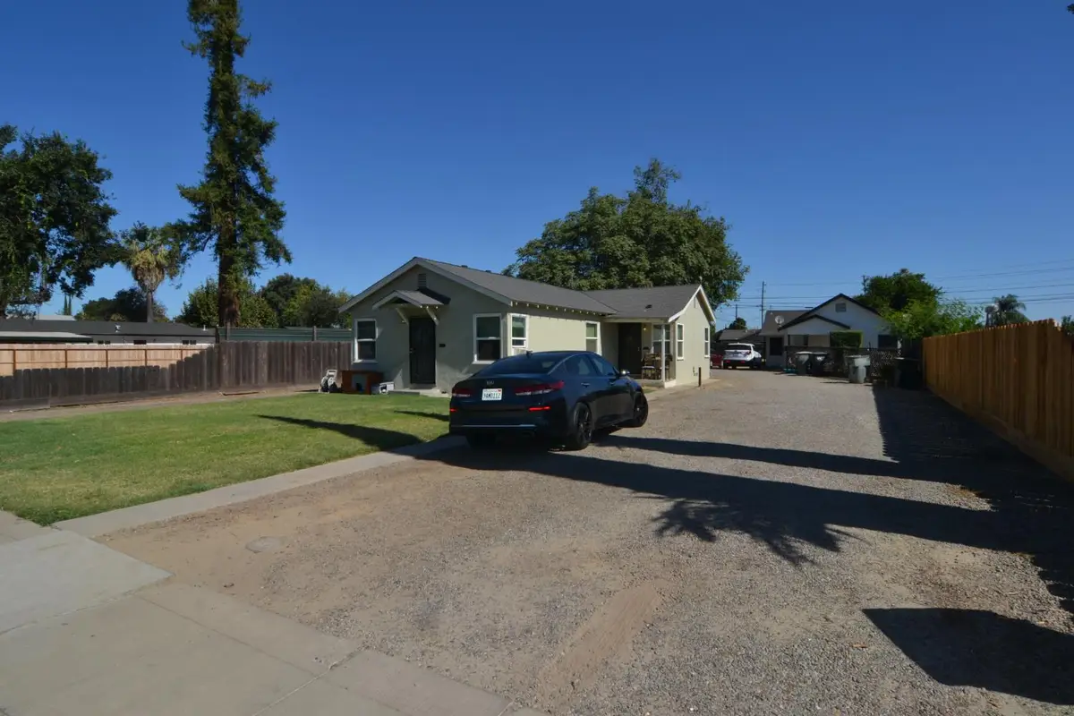 412 Laurel Avenue, Modesto, CA 95351 - #1