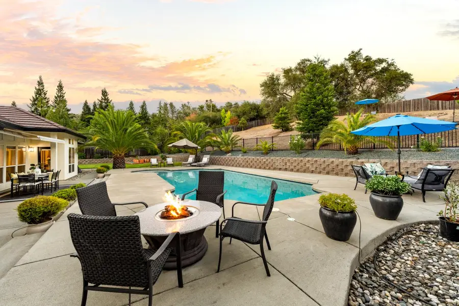 10930 Sunrise Ridge Circle, Auburn, CA 95603 - #2