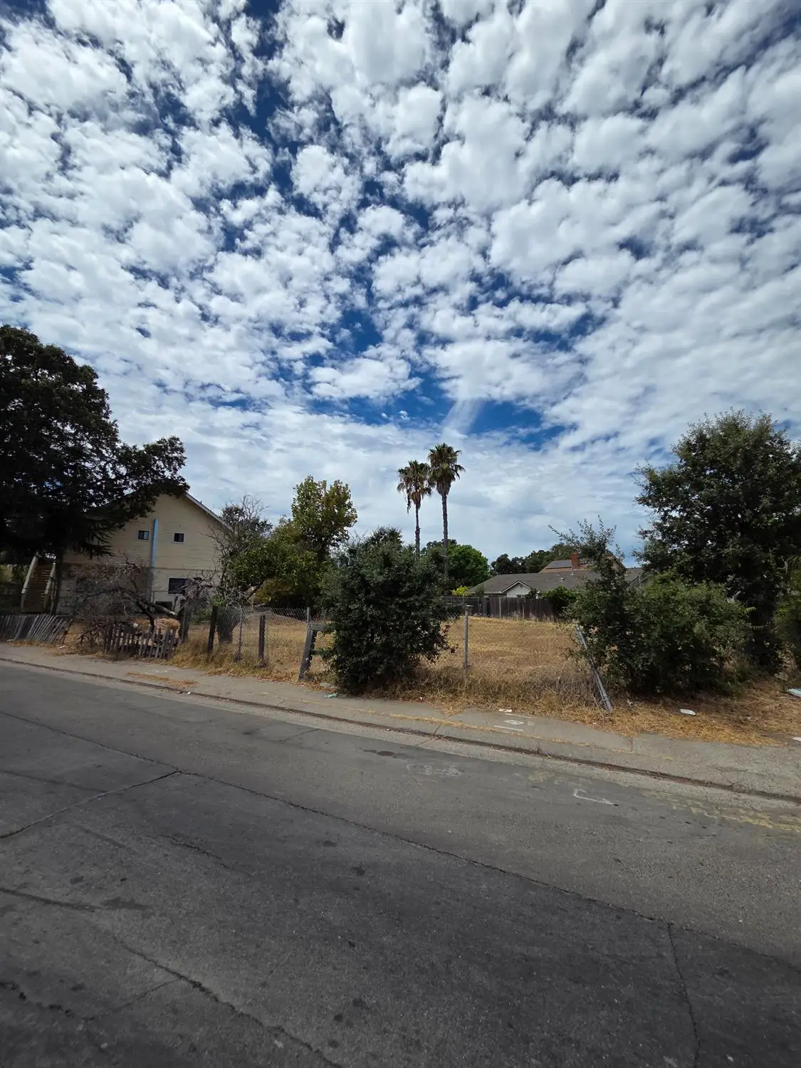 1507 El Monte Ave, Sacramento, CA 95815 - #1