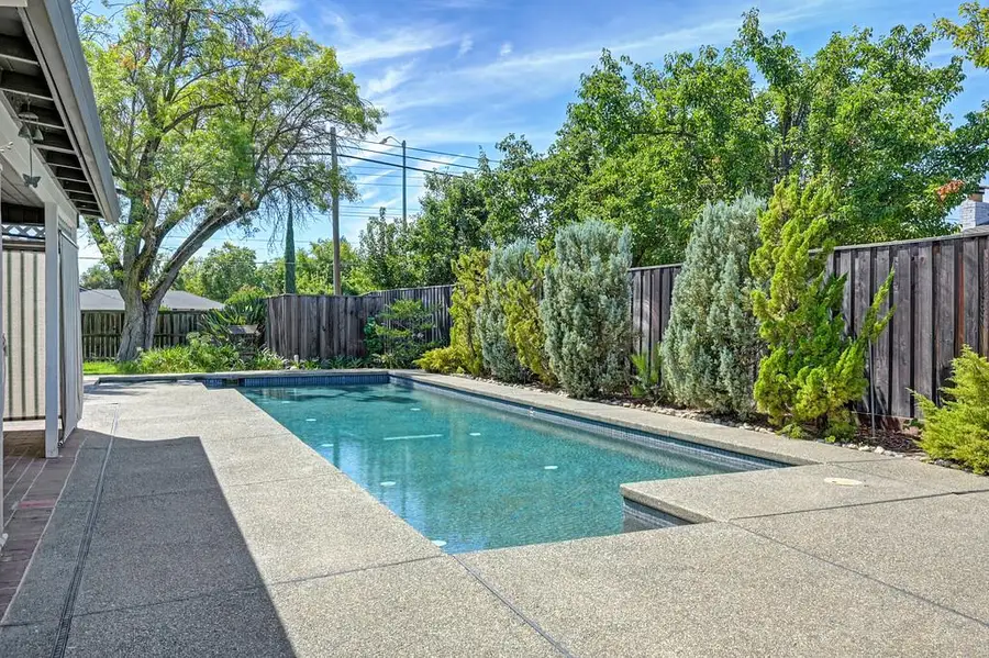 1701 Daphne Avenue, Sacramento, CA 95864 - #2