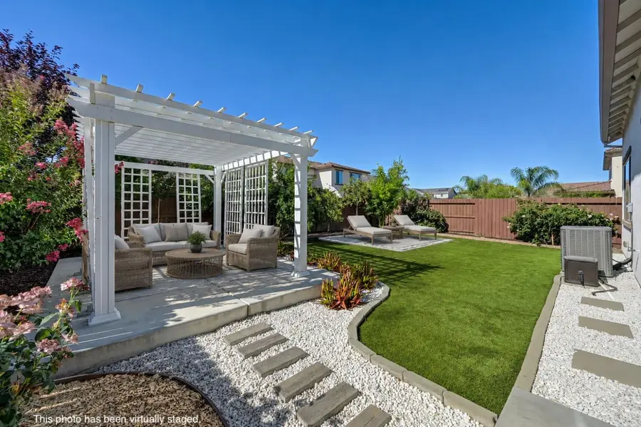 2389 Sierra Village Drive, Roseville, CA 95747 - #2