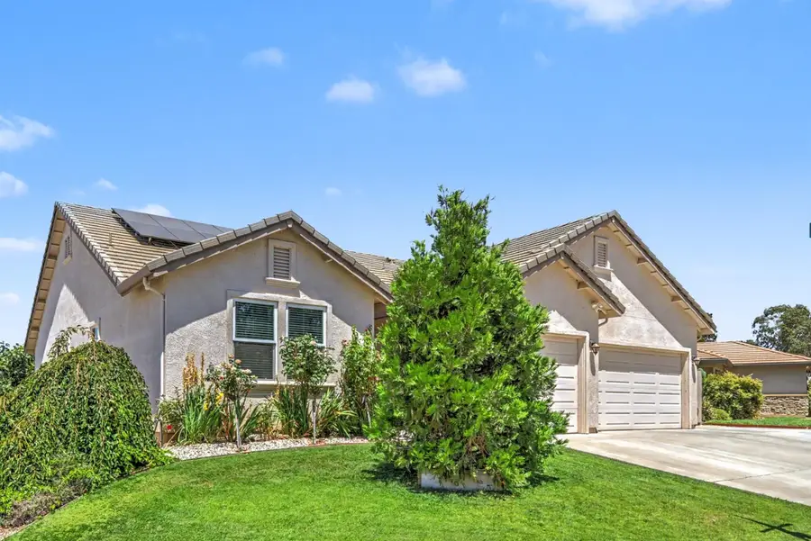 327 Manor Drive, Ione, CA 95640 - #2