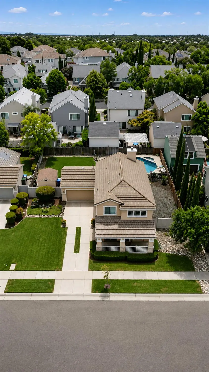3412 Babson Dr., Elk Grove, CA 95758 - #3