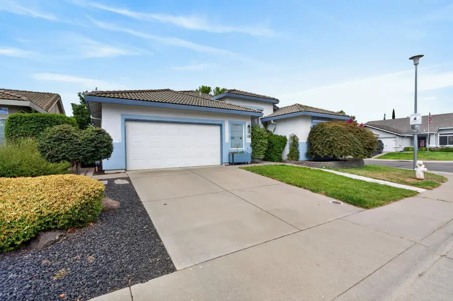 7860 Royal Down Circle, Sacramento, CA 95829 - #3