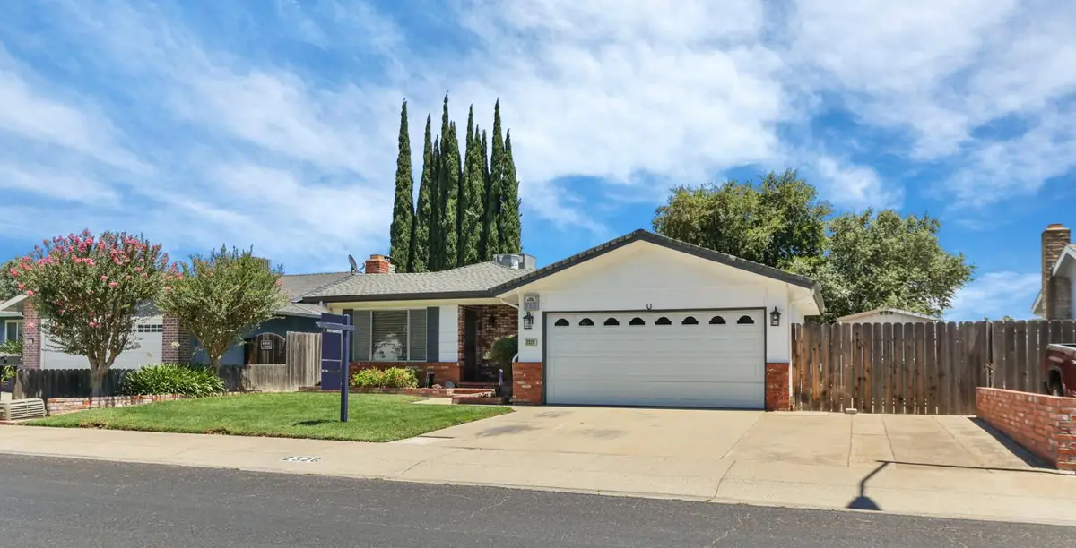 2326 Alpine, Lodi, CA 95240 - #1