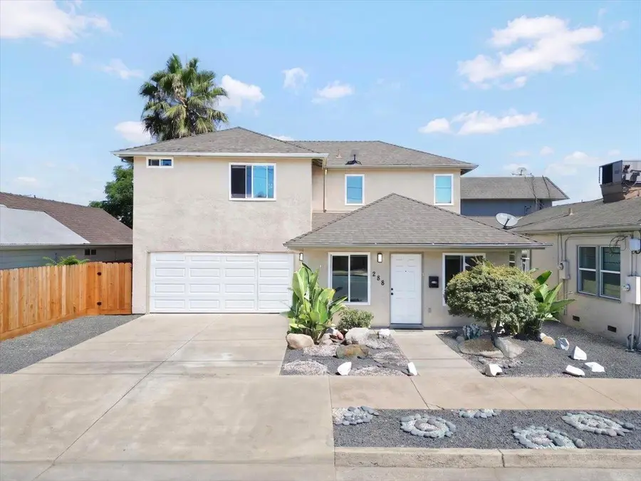358 S 3rd Avenue, Oakdale, CA 95361 - #2