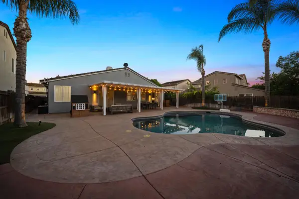 2505 Cancun Court, Modesto, CA 95355