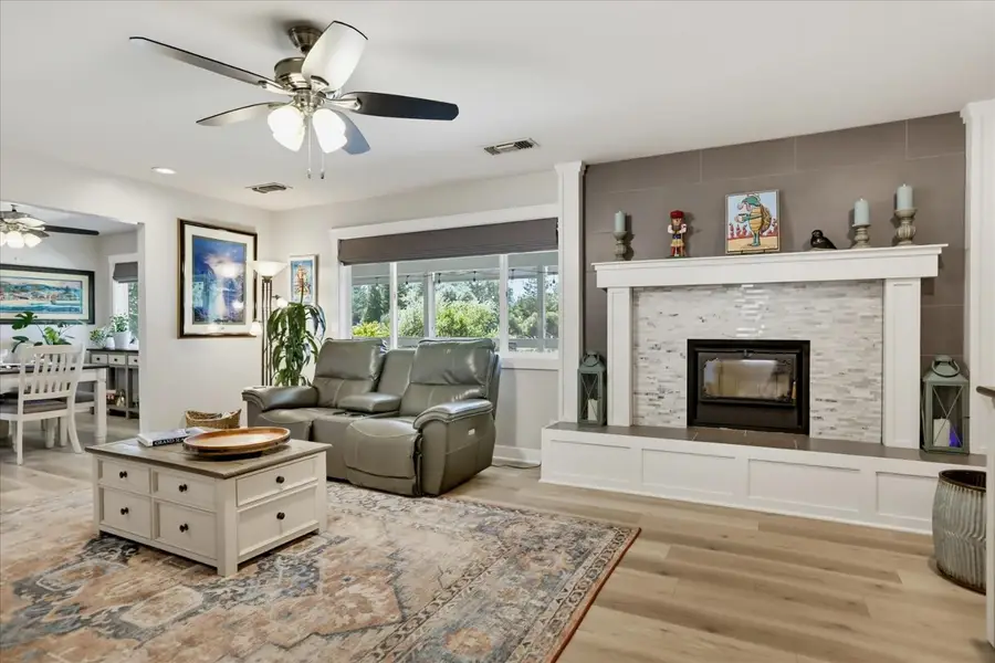 11136 Torrey Pines Drive, Auburn, CA 95602 - #2