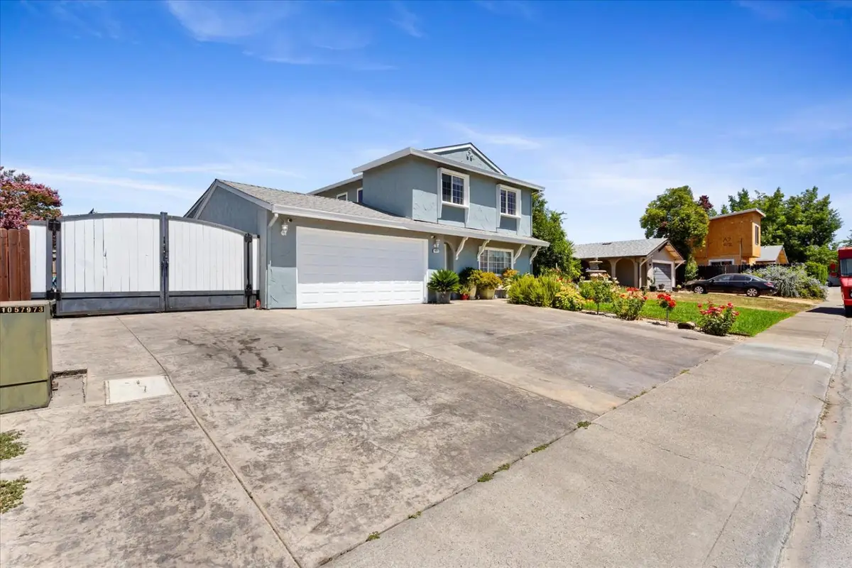 6821 Pembroke Way, Citrus Heights, CA 95621 - #1