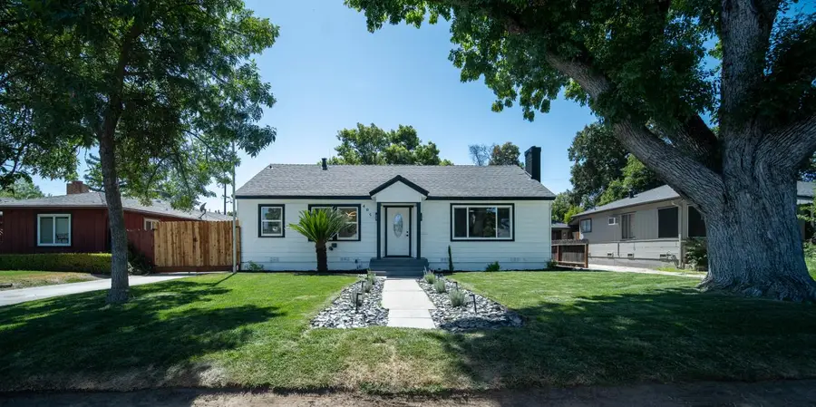 405 Santa Barbara Avenue, Modesto, CA 95354 - #2